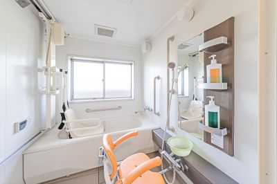 Accessible Master Bathrooms